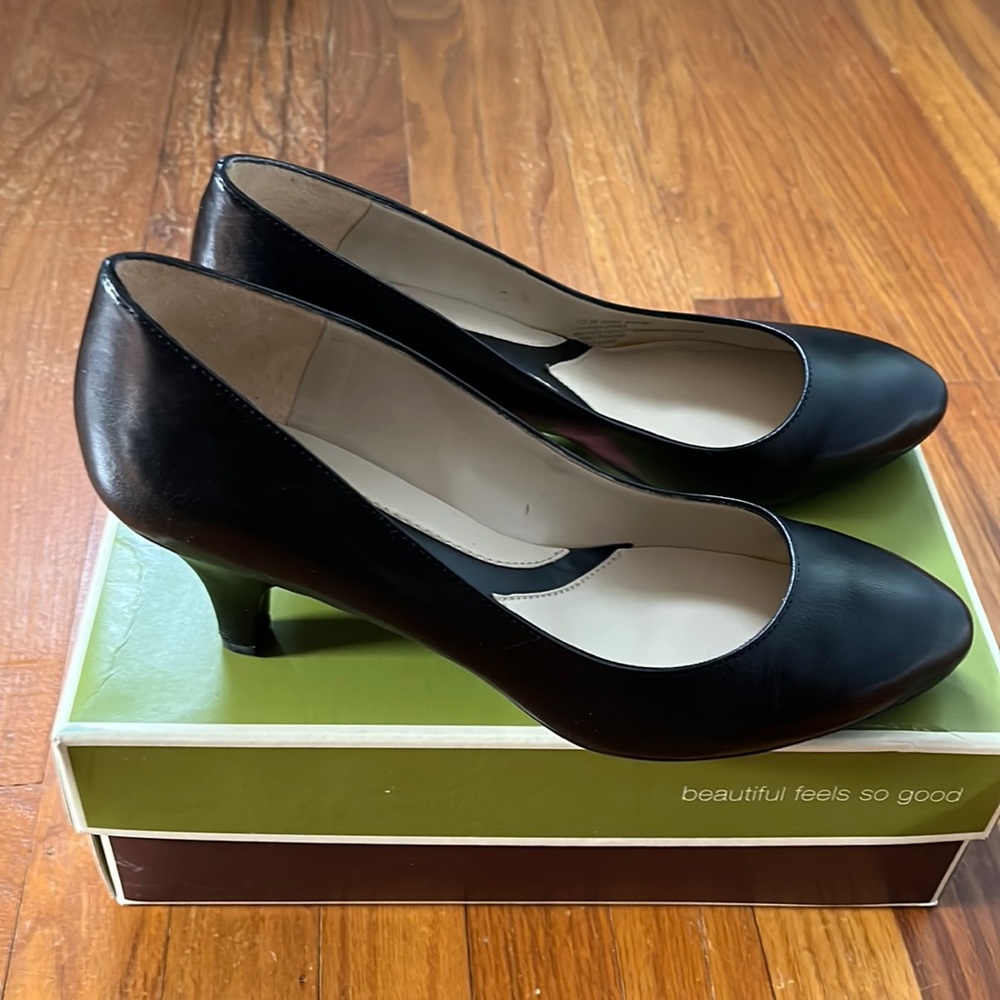 Black Heels Size 10W *** ALL OFFERS CONSIDERED***